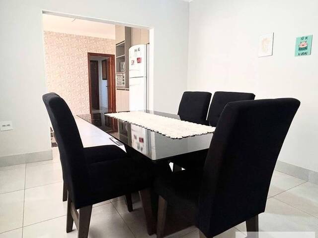 Casas para Venda em Limeira - 4