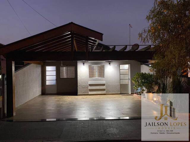 #77 - Casas para Venda em Limeira - SP