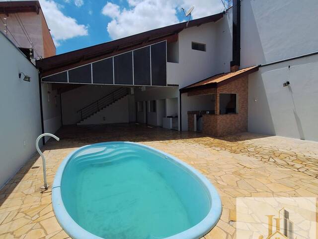 #110 - Casas para Venda em Limeira - SP