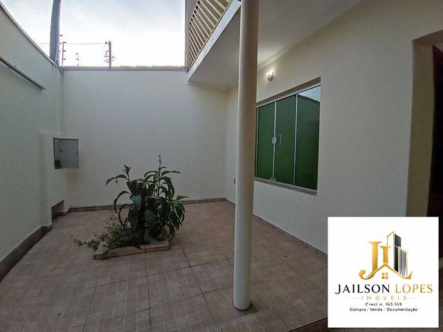 #120 - Casas para Venda em Limeira - SP