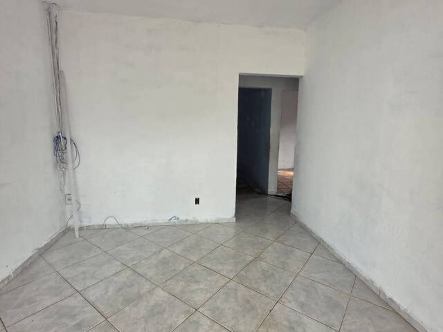 #121 - Casas para Venda em Limeira - SP